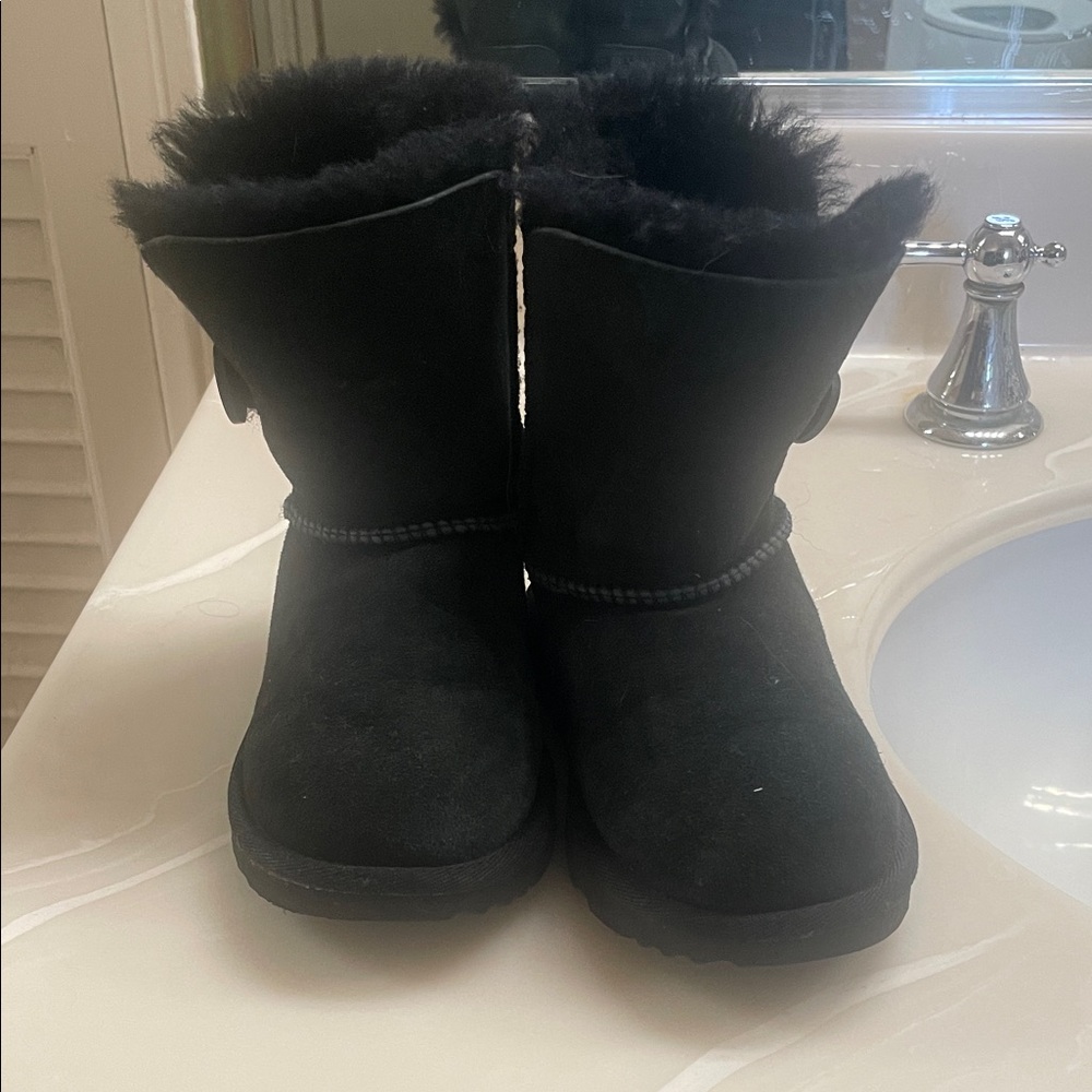 Ugg Black Fur-Lined Boots